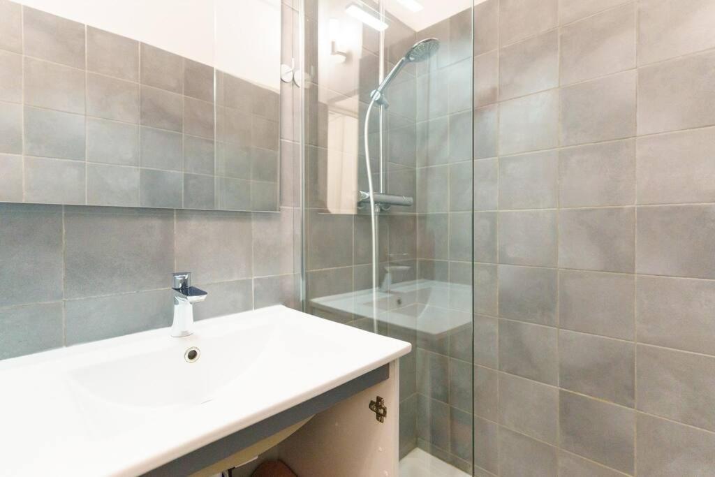 엑상프로방스 Duplex En Plein Centre Historique Aix En Provence 아파트 외부 사진